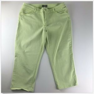 Chicos 3 Womens XL Green Denim Pants Jeans Crop
